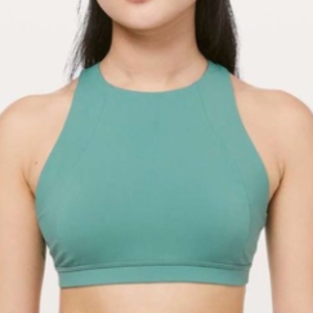 Lululemon High Neck Free to be Serene Bra MintCond
